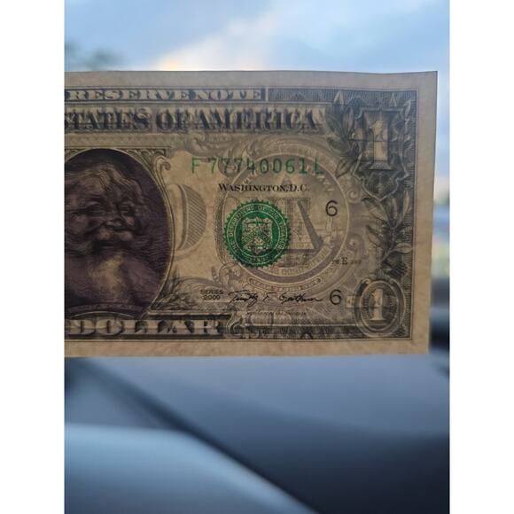 Santa Claus $1 Dollar Bill 2003 Real U.S. One Dollar Bill Money - Picture 13 of 16